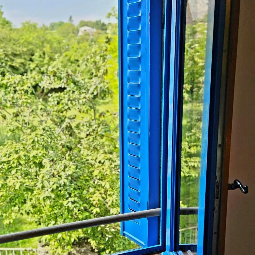 La Petite Maison Bleue Mouret