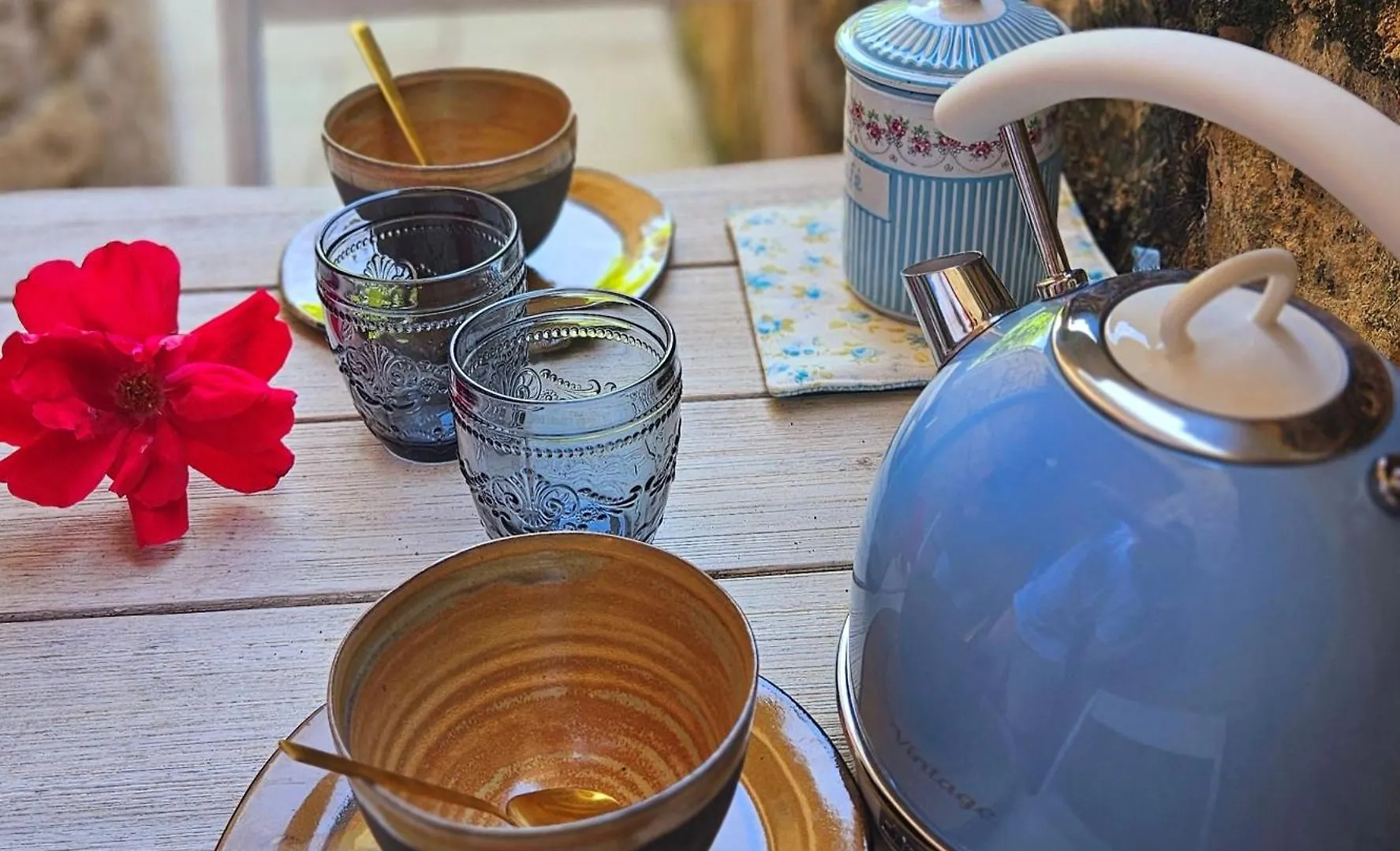 La Petite Maison Bleue Mouret Holiday home